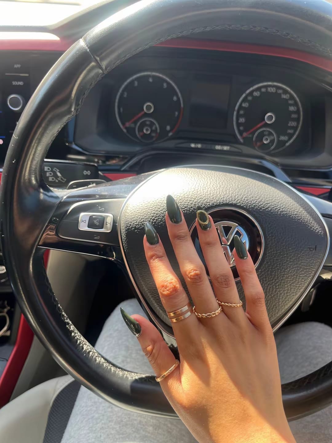 Nails by phiwe gallery image